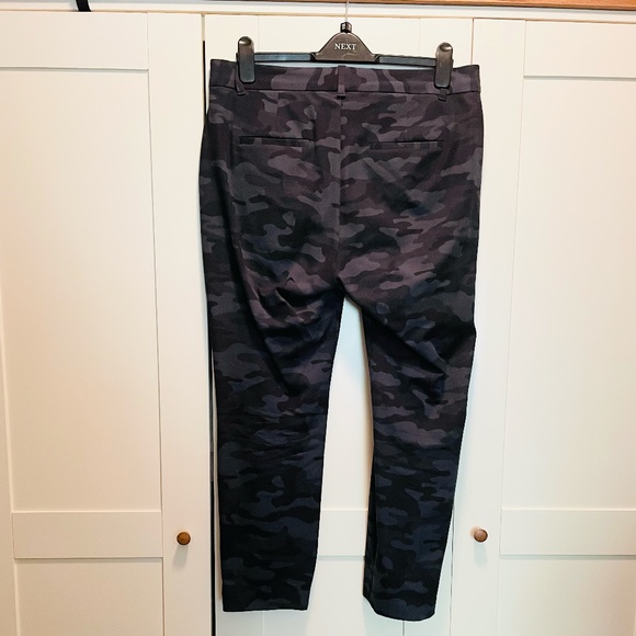 GAP Camouflage Pants (Black / Grey) Size 12 - Picture 2 of 4